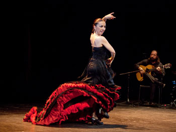Isabel Bayón en los Jueves Flamencos CAJASOL
