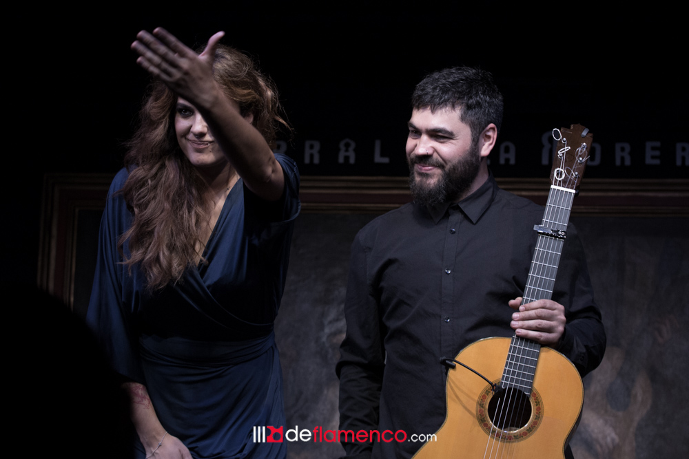 Alba Molina canta a Lole y Manuel