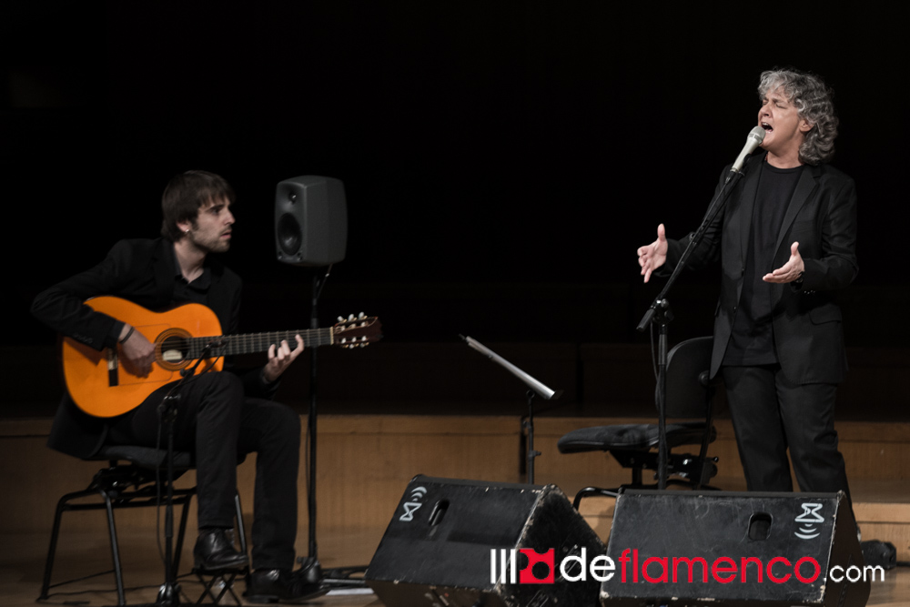Mayte Martin - Al flamenco por testigo