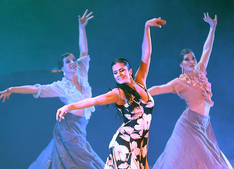 Carmina Burana - Ballet Flamenco de Madrid