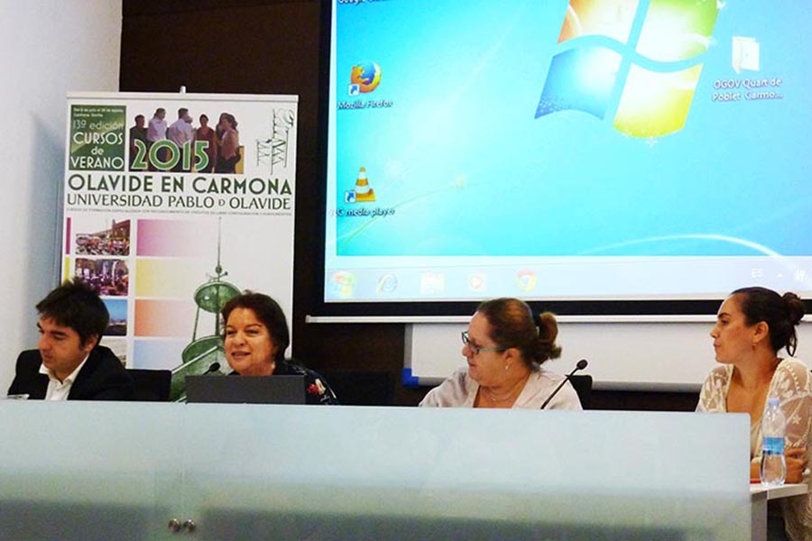 Mesa redonda - Juan Verguillos, Estela Zatania, Marta Carrasco, Rafaela Carrasco