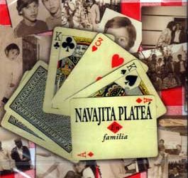 Navajita Plateá -  En familia