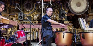Antonio Moreno - Al Golpe