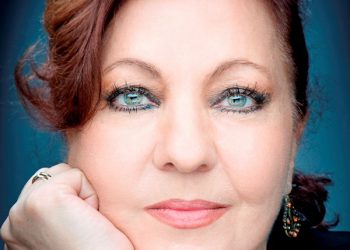 Carmen Linares "Verso a verso" Gira del Norte