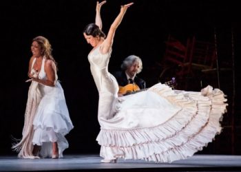 ESPERANZA FERNÁNDEZ-De lo jondo y verdadero