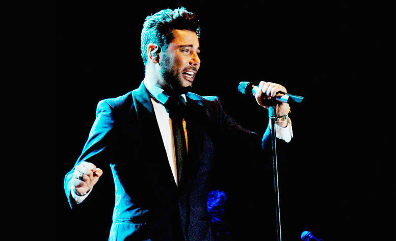 Miguel Poveda en concierto - Fibes