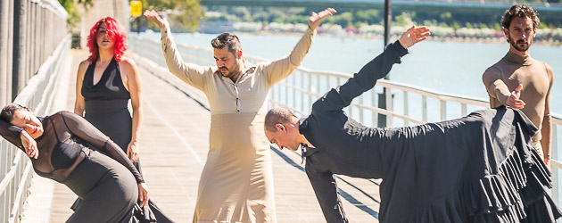 La Bienal saca el flamenco a la calle