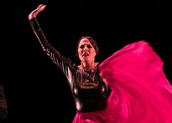 Lucía La Piñona EMOVERE