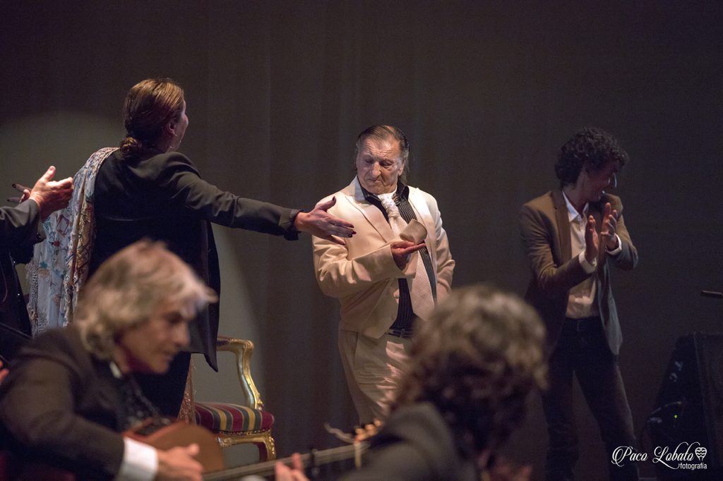 Señorialmente - Homenaje a Carrete de Málaga