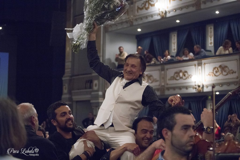 Señorialmente - Homenaje a Carrete de Málaga