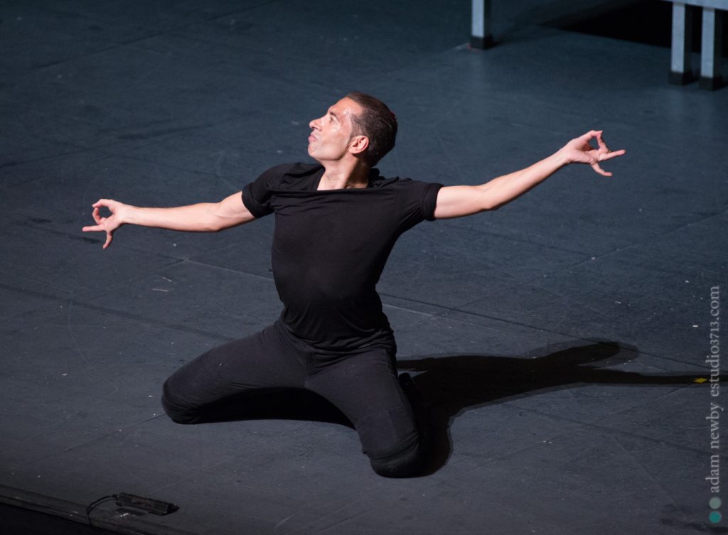 La Fiesta - Israel Galván. Foto: Adam Newby