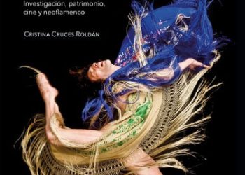 Cristina Cruces Flamenco negro sobre blanco