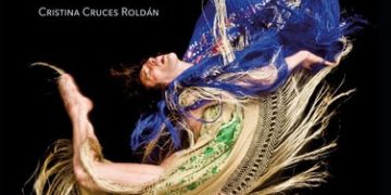 Cristina Cruces Flamenco negro sobre blanco