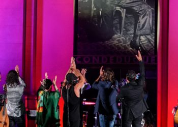 Fotografías & videos – Por Bambino. Sigue la fiesta