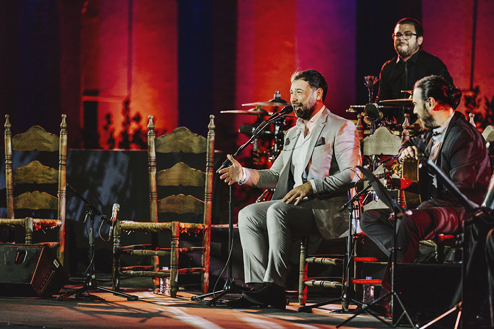 José-Valencia - Beshavel - La Bienal