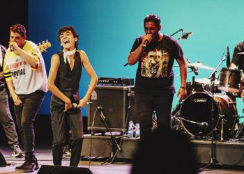 Tomasito & Gipsy Rappers - La Bienal