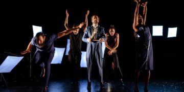 Cuerpos celestes - Marco Vargas & Chloé Brûlé