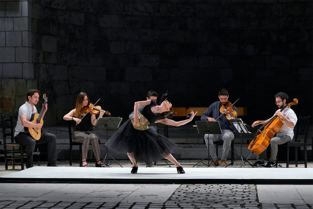 Sara Calero - Fandango Avenue