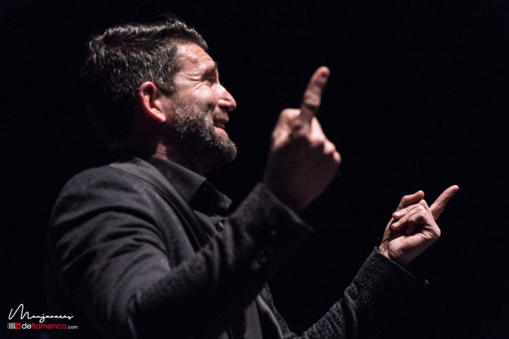 José Joaquín Moreno - Silla de oro