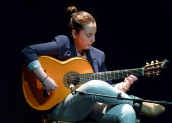 Alba Espert guitarrista