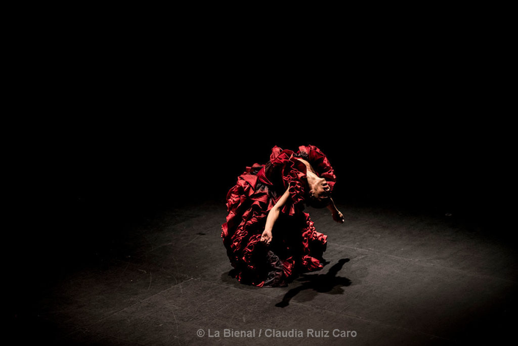 Ana Morales 'En la cuerda floja' - La Bienal