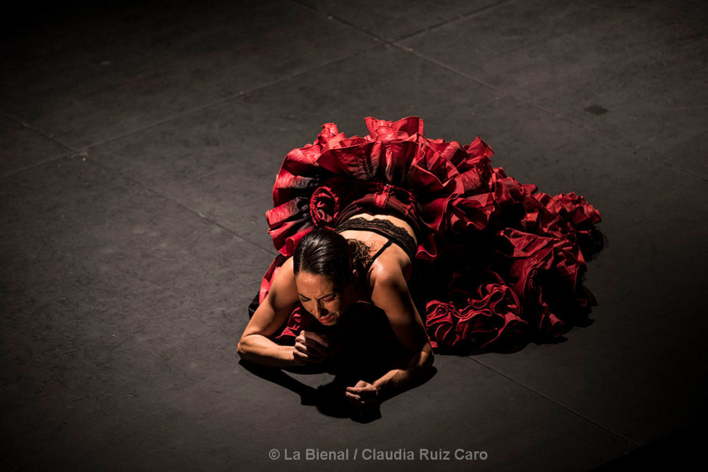 Ana Morales 'En la cuerda floja' - La Bienal