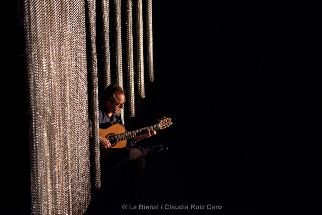 Ana Morales 'En la cuerda floja' - La Bienal