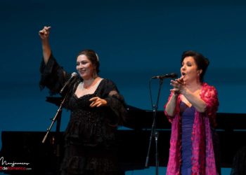 Carmen Linares & Estrella Morente - 40 años - Suma Flamenca