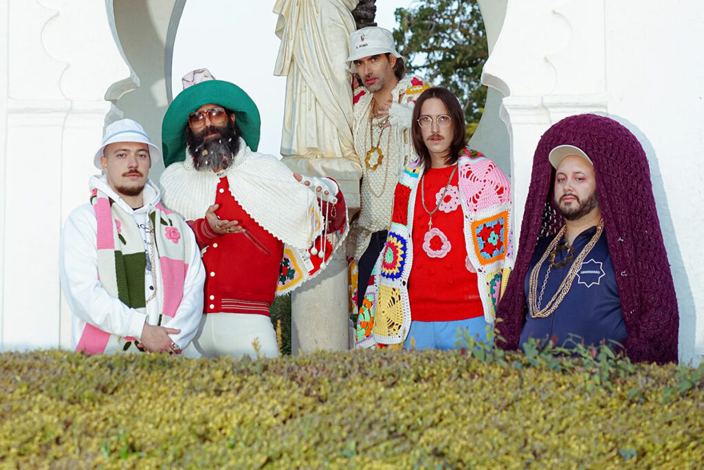 Califato 3x4 - foto: Off del campo