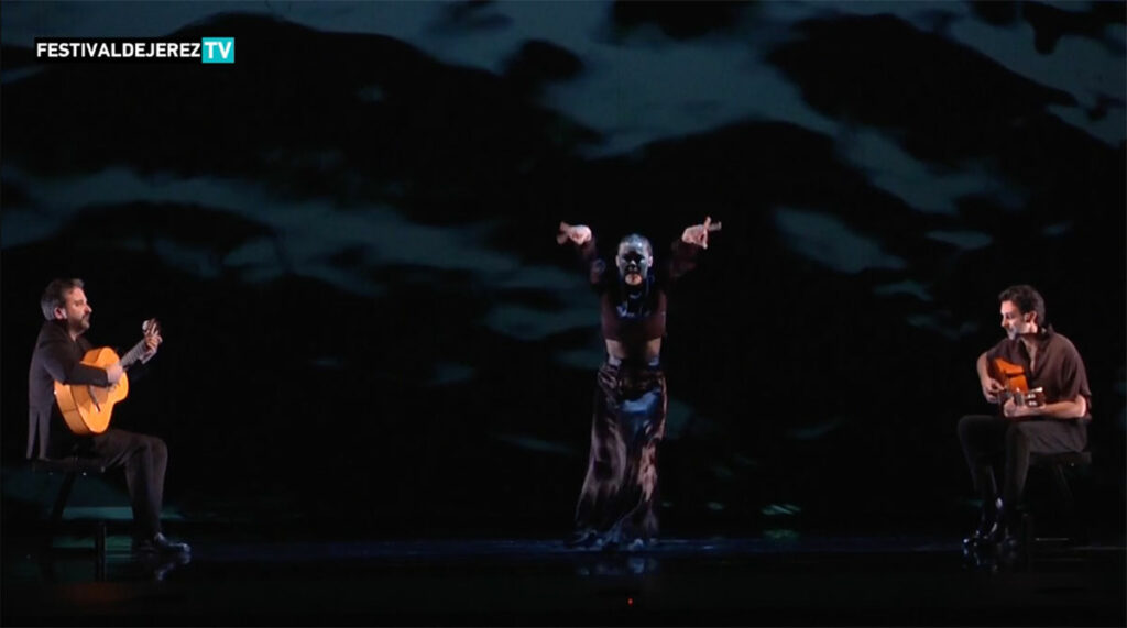 Vídeo Rocío Molina al fondo riela