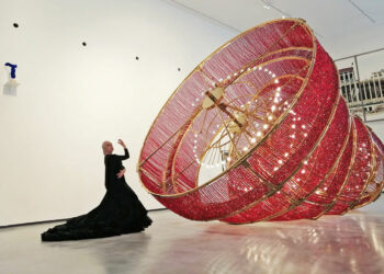 Danza en Helga de Alvear: Obras en movimiento