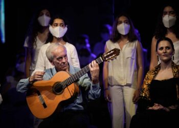 "Réquiem por la Tierra" - Paco Peña desde la Mezquita Catedral de Córdoba