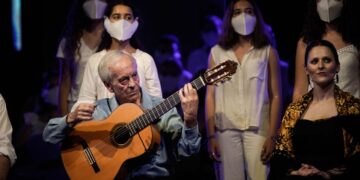 "Réquiem por la Tierra" - Paco Peña desde la Mezquita Catedral de Córdoba