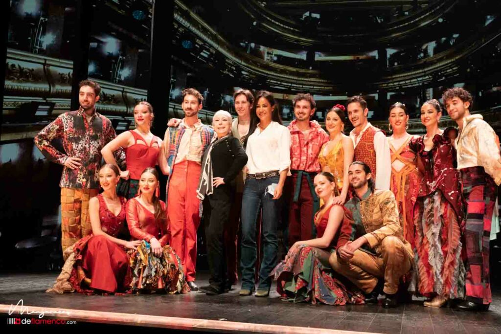 Cristina Hoyos oléolá