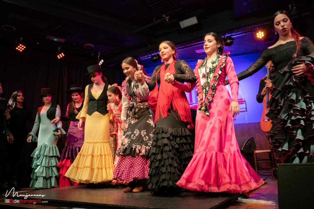 Gala becados Escuela El Lucero