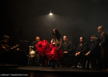 Eva Yerbabuena & Juan KruEva Yerbabuena & Juan Kruz - Re-fracción - La Bienal