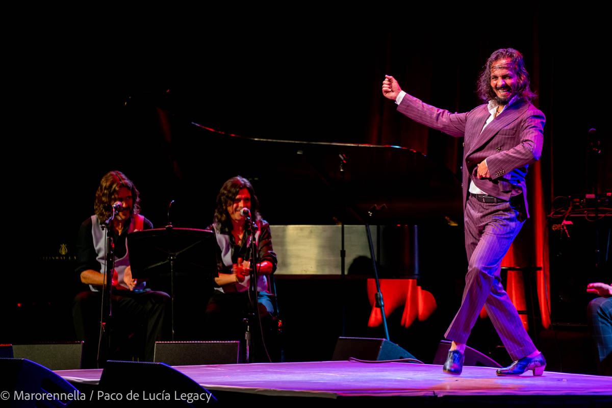 La riqueza cultural de Nueva York se expresa a través del flamenco y la guitarra de Paco de Lucía