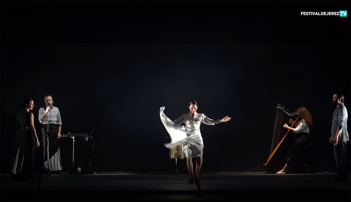 Ana Morales «Peculiar» – Vídeo