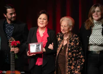 Carmen Linares - Premio Tio Luis el de la Juliana