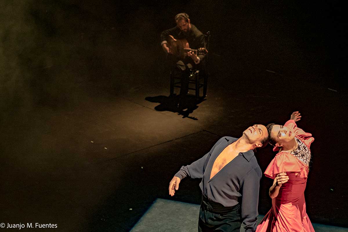 La Piñona, las polifonías y los piñones