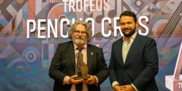 Juan Ramón Caro premio Pencho Cros a la discografía flamenca
