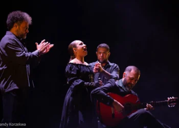 Maria Terremoto en Nimes ©Sandy Korzekwa