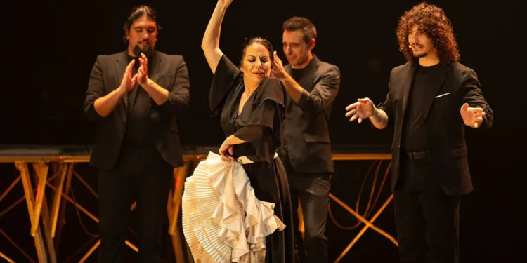 Mercedes de Córdoba 'Olvidadas -a las sin sombrero- Festival de Jerez