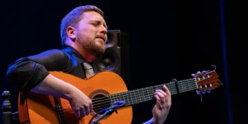 Alejandro Hurtado entrevista