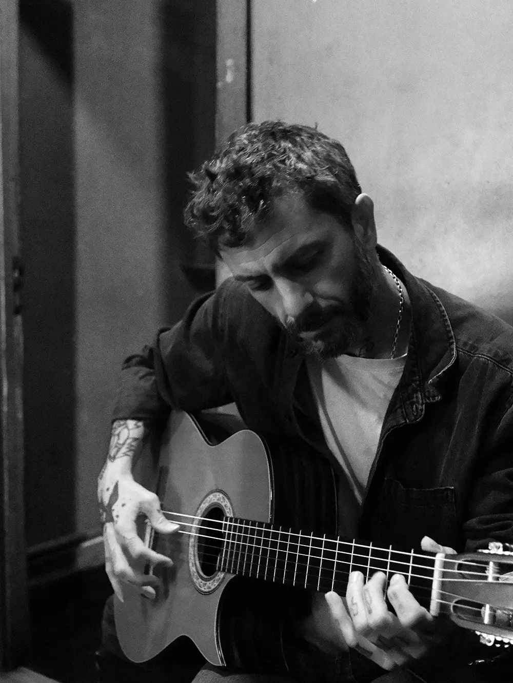 Juan Medina regresa con “Fugaz”, un viaje entre el flamenco y el jazz