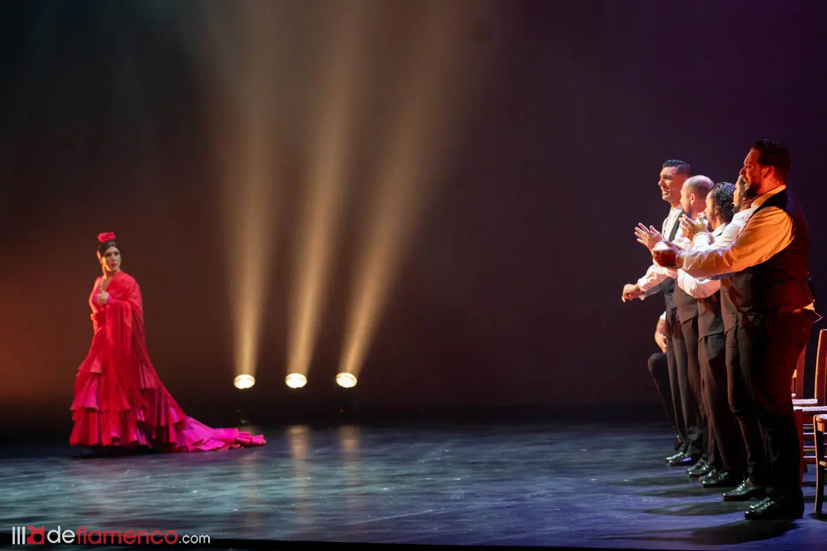 Manuel Liñán celebra su identidad desde la tradición flamenca en ‘Bailaor@’