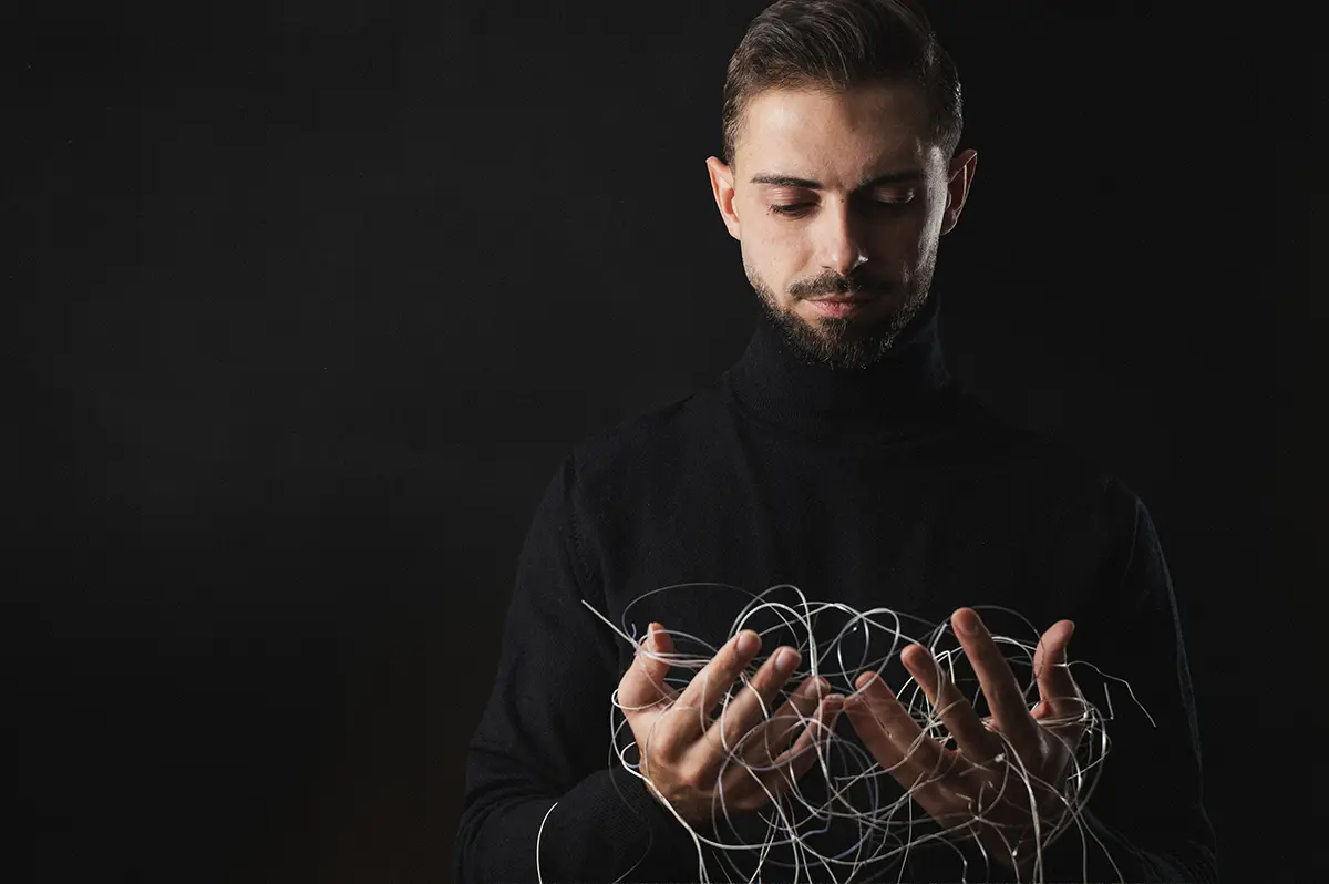 Ángel Flores prepara su primer disco tras ganar el Concurso Nacional de Guitarra de Córdoba 2025