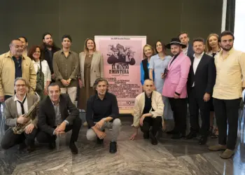 El mundo por montera - Archivo fotográfico Bienal de Flamenco. Ayuntamiento de Sevilla @Laura León_011