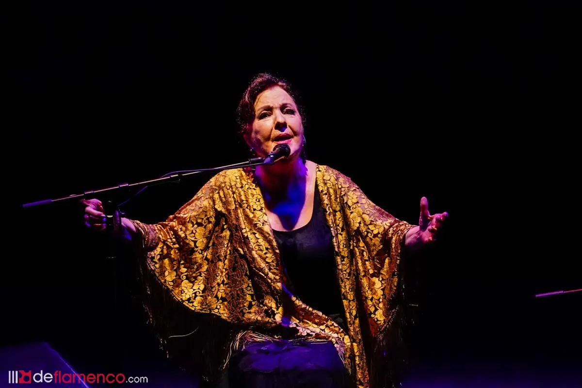 Carmen Linares «Antología 30 aniversario»