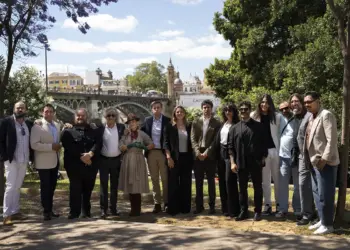 La Bienal de Flamenco programa en el Teatro Alameda un ciclo de nueve noches entre la juventud, la memoria y la fiesta